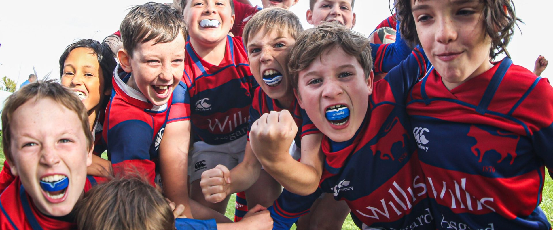 Energia All-Ireland League Division 1, Castle Avenue, Dublin 8/10/2022
Clontarf vs Lansdowne
Young Clontarf fans enjoying the match
Mandatory Credit ©INPHO/Tom Maher